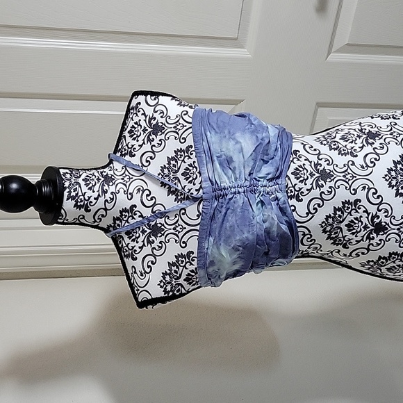 Roxy Island Hops  Halter Tube top - Picture 2 of 9